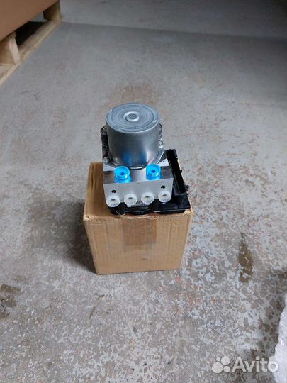 Блок ABS Infiniti M35 новый оригинал