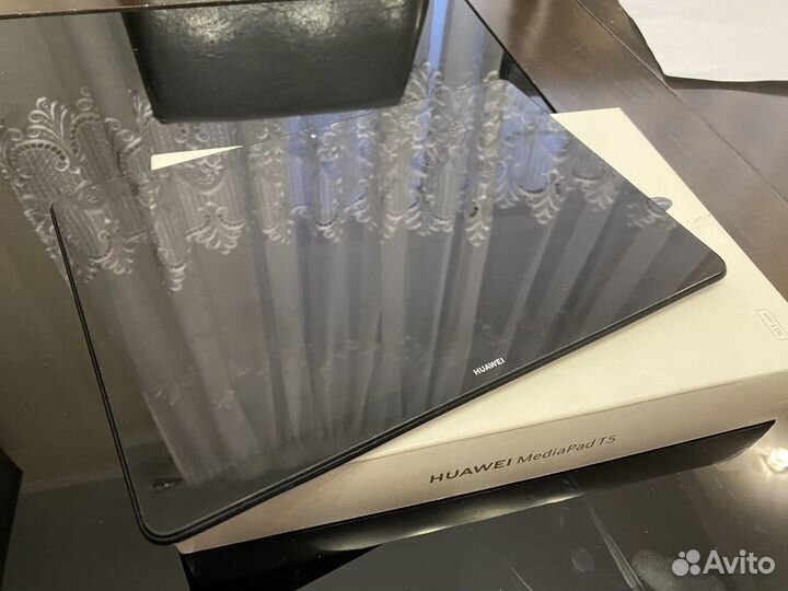 Планшет Huawei MediaPad T5 10