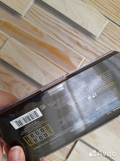 Палетка для монохромного макияжа NYX новая