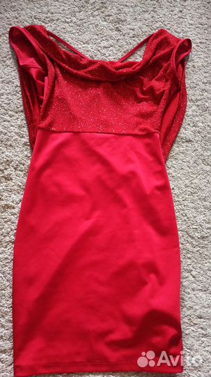 Вечернее платье