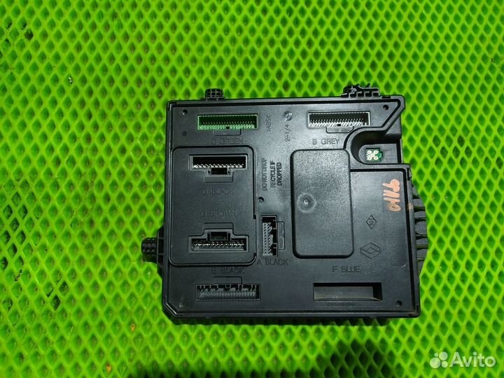 Блок комфорта Renault Fluence