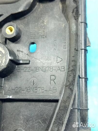 Стеклоподъемник электр. передний правый VW Touare