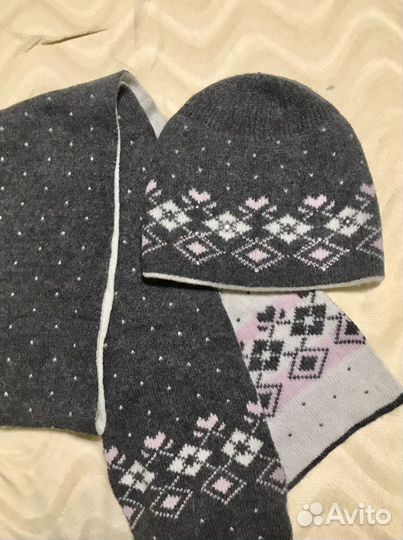 Шапки женские в ассортименте