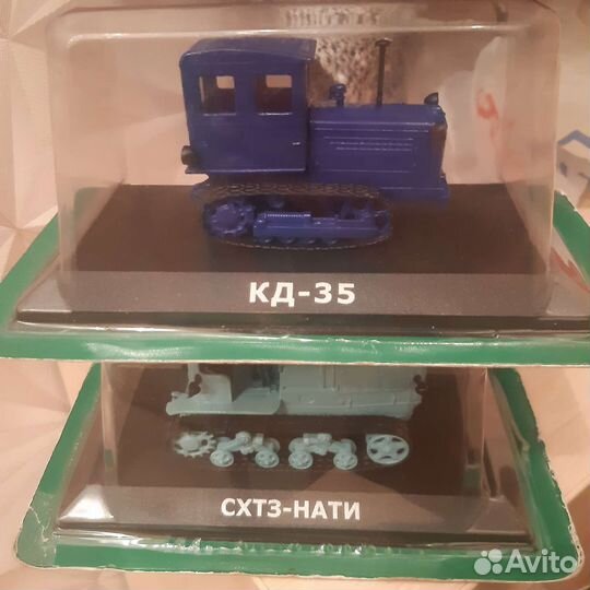 Модель трактора