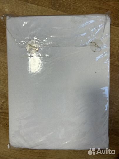 Непромокаемый наматрасник новый 80 200 см