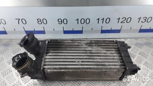 Радиатор интеркуллера peugeot 5008 (SSV13KC01)