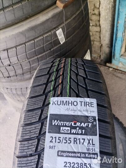 Kumho WinterCraft Ice Wi51 215/55 R17 98T