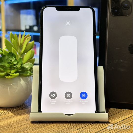 iPhone 11 Pro Max, 64 ГБ