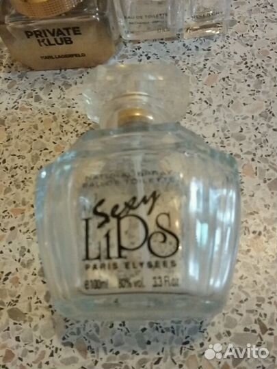 Флаконы и этикетки от винтажного мыло