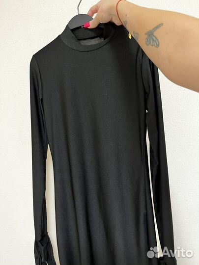 Платье с перчатками