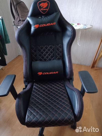 Игровое кресло cougar