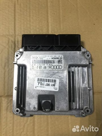 Блок управления двигателем Audi A4 B8 CDH