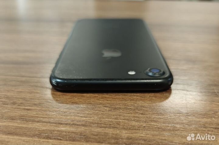 iPhone 7, 128 ГБ