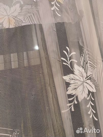 Тюль зеленые листья бу