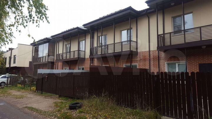 Таунхаус 93 м² на участке 2 сот.