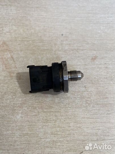 Датчик давления топлива хендай дженезис 2