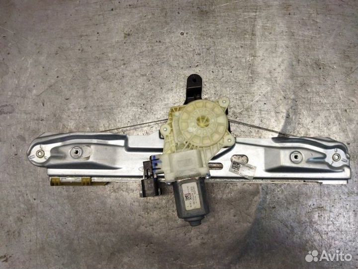 Стеклоподъемник задний правый Ford Focus 3 хэтчбек