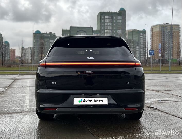 LiXiang L7 1.5 AT, 2023, 15 989 км