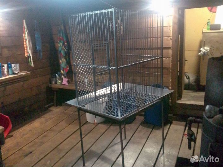Большая клетка для попугаев