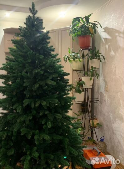 Искусственная елка литая 180 см premium
