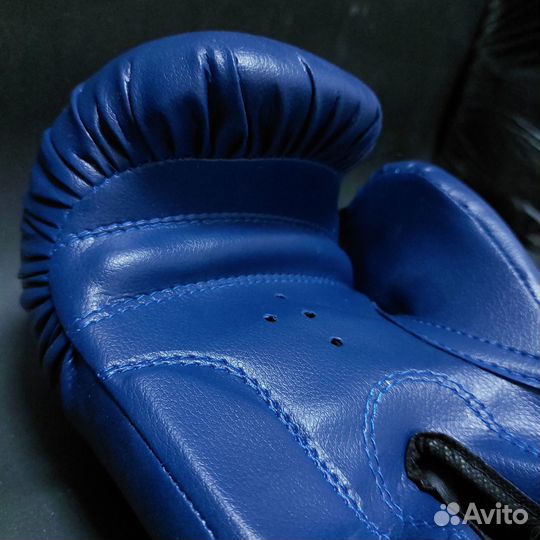 Боксерские перчатки Everlast Blue