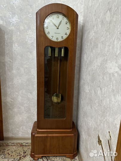 Напольные часы.Антиквариат