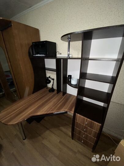 Компьютерный стол и кресло бу