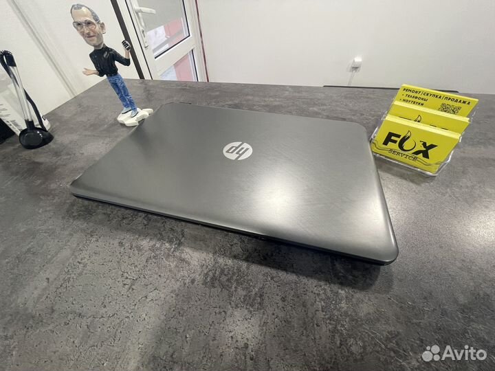 Ноутбук HP (i3 -4005u, GT-820m, 4GB)