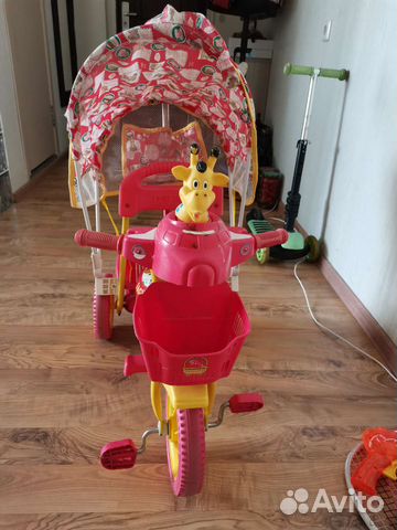 Детский трехколесный велосипед