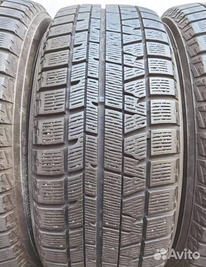 Yokohama Ice Guard IG50 205/50 R17 99T