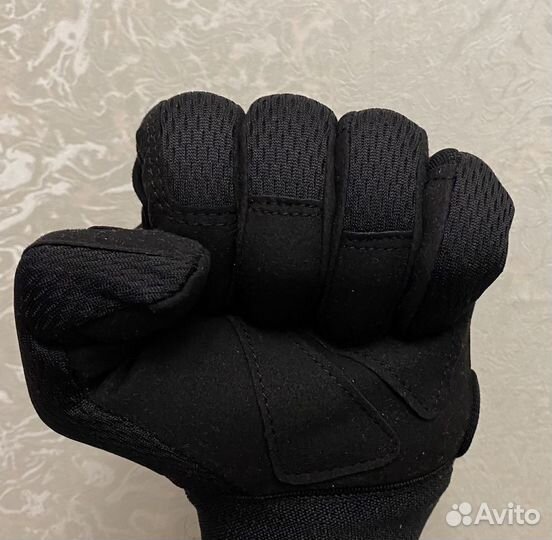 Перчатки для спорта