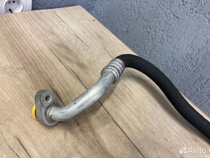 Трубка кондиционера Mercedes W221 S500 M278