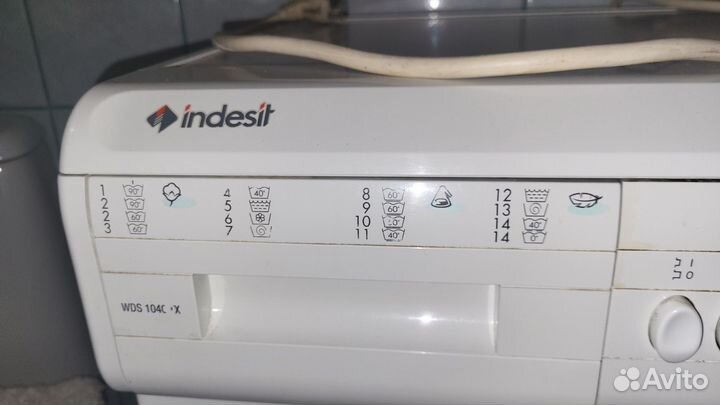 Стиральная машина indesit + электрическая плита