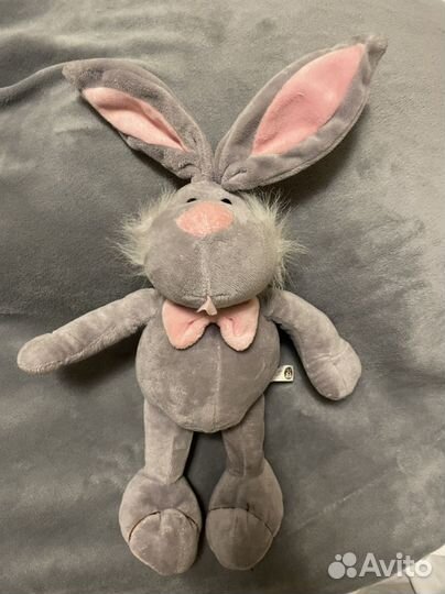 Мягкая игрушка кролик (поет песенку)