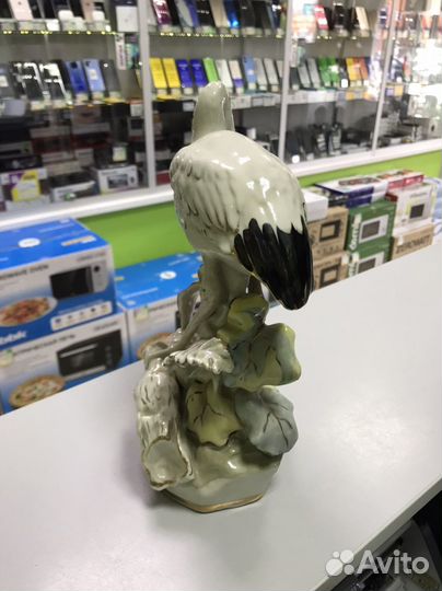 Фарфор цапля с лягушкой.Дулево 63г