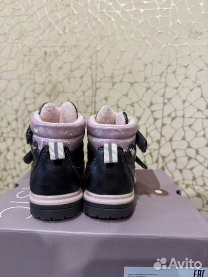 Ботинки демисезонные для девочки 20 размер