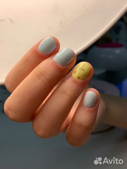 Модель маникюр