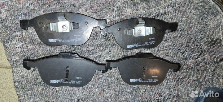 Передние тормозные колодки Ford Focus 2 Ferodo