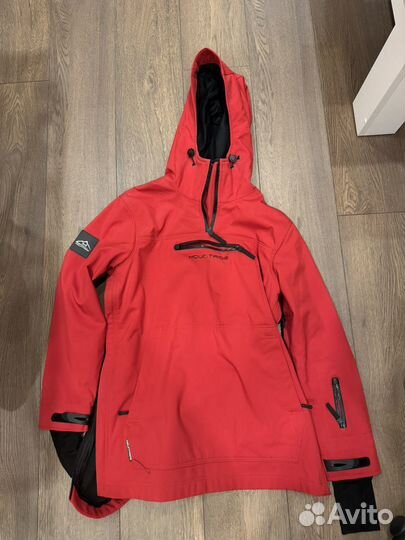 Горнолыжный костюм