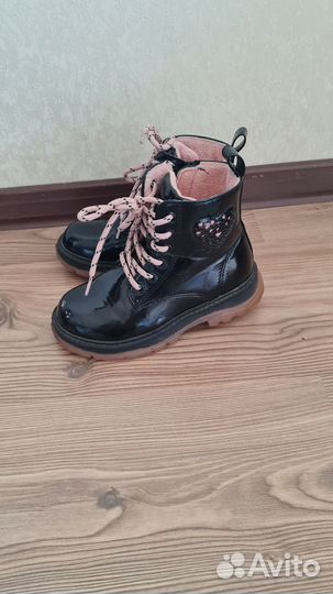 Ботинки демисезонные для девочки 28