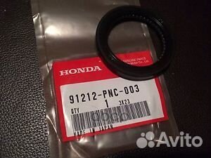 Сальник коленвала передний 91212PNC003 honda