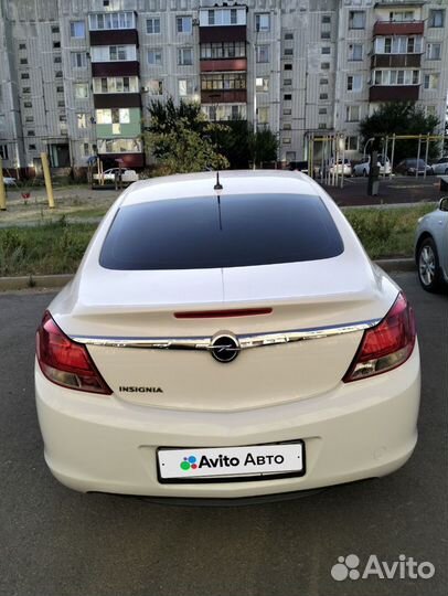 Opel Insignia 1.8 МТ, 2012, 140 000 км