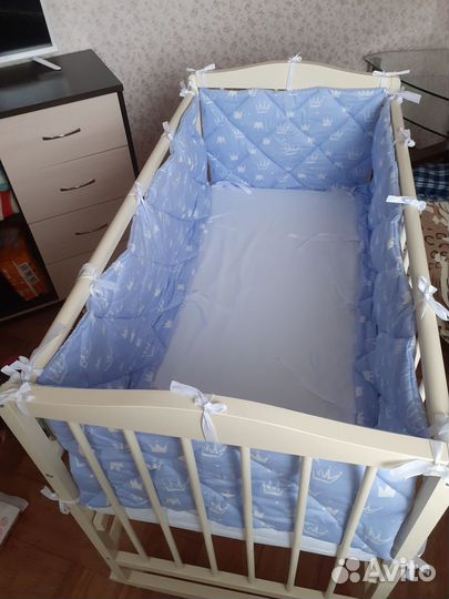 Бортики в кроватку