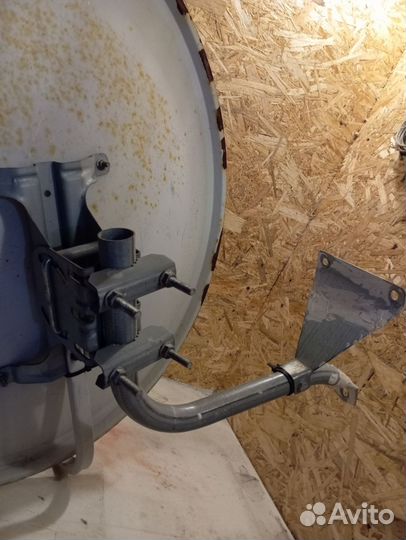 Спутниковая антенна 1.2м