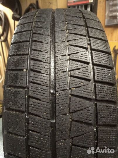 Bridgestone Blizzak Revo GZ 205/55 R16