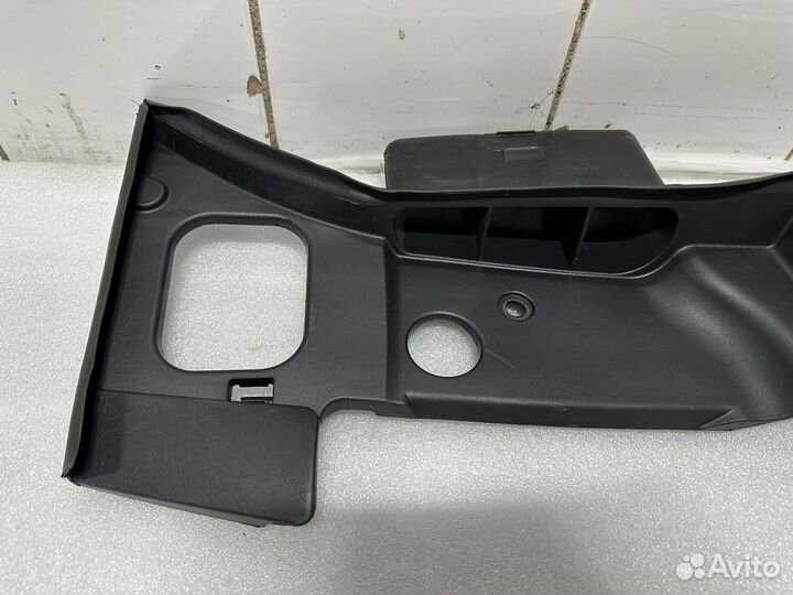 Воздухозаборник радиатора OM642 Mercedes CLS C218