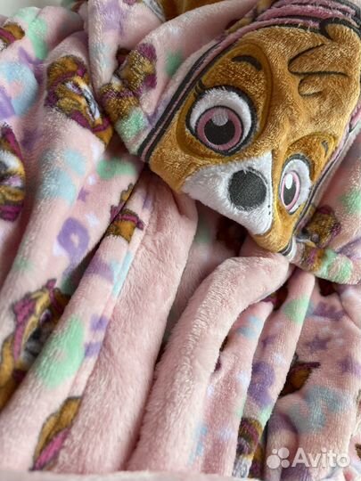 Новый халат для девочки C&A