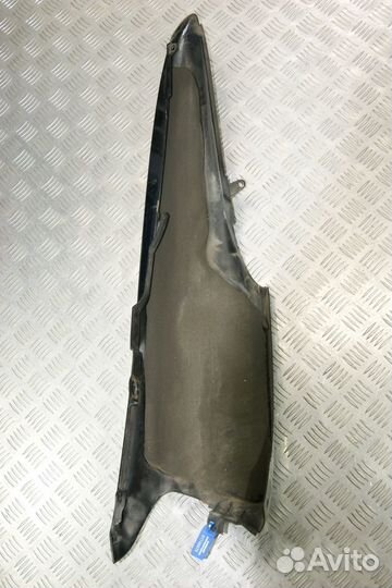 Пластик боковой Yamaha Majesty 250, SG03J, 2006г