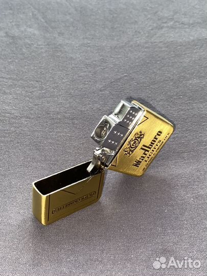 Зажигалка Marlboro