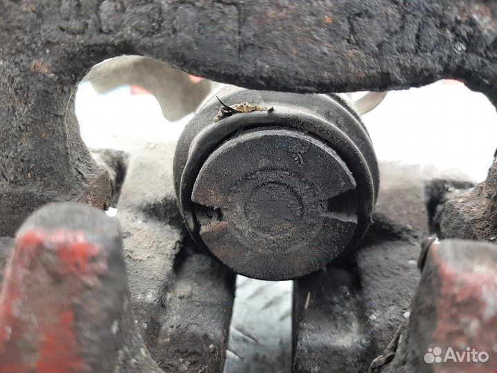 Суппорт задний правый для Audi A6 C5 8E0615424